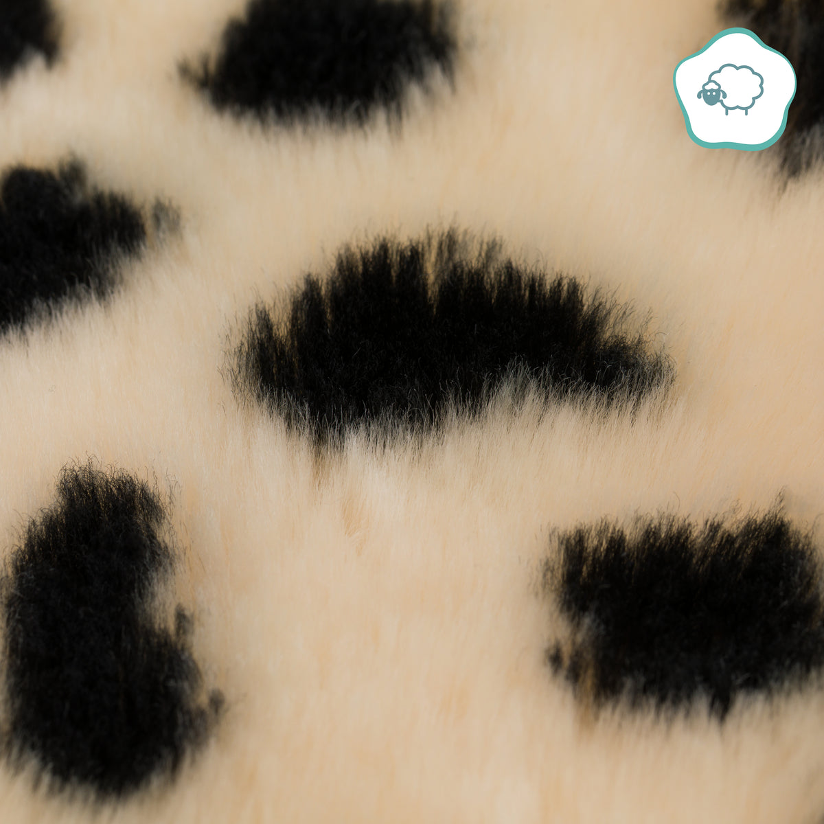 Fillikid Bernina Lammfell-Fußsack Leopard
