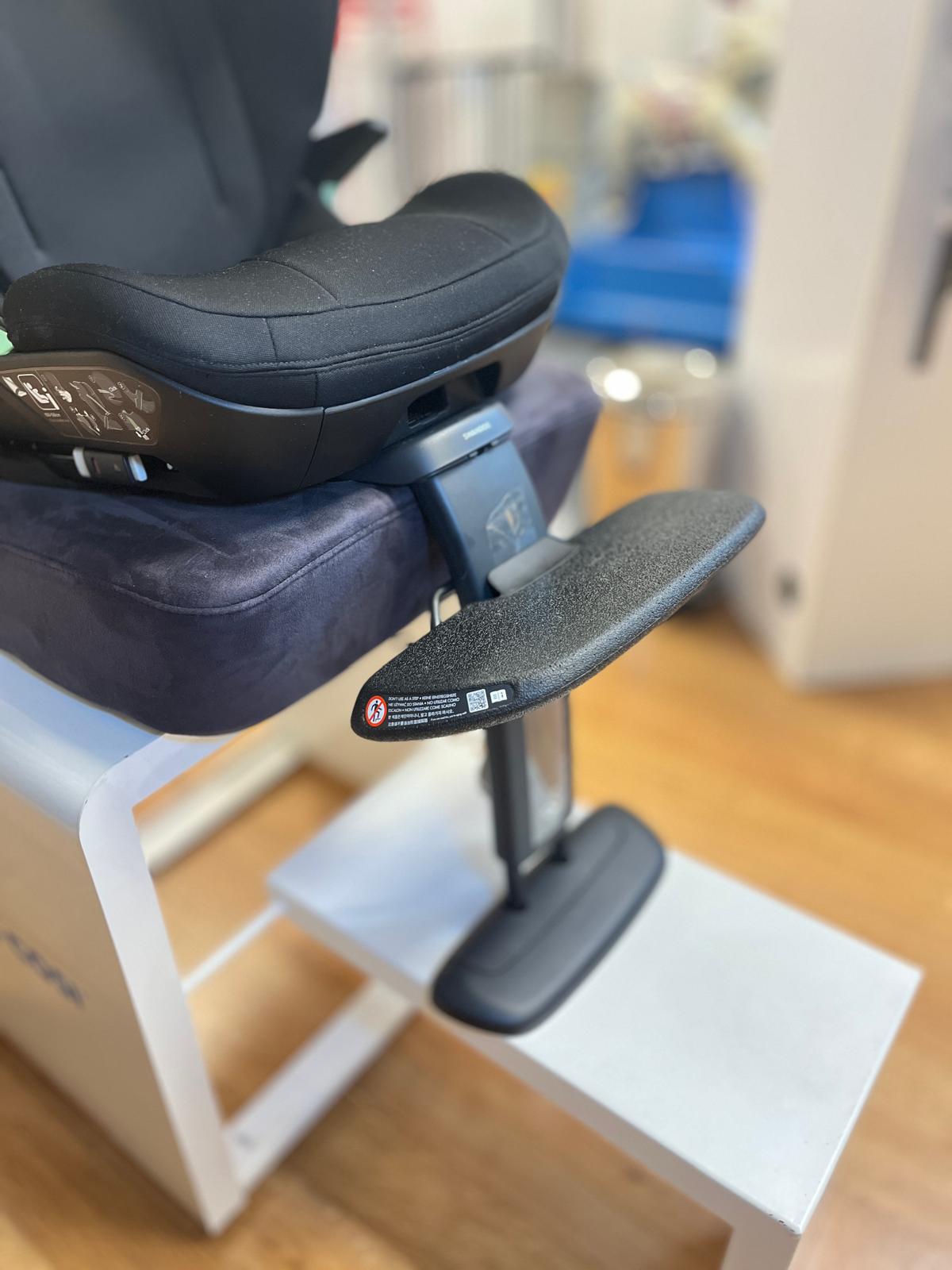 Swandoo Fußstütze Detail von der Seite