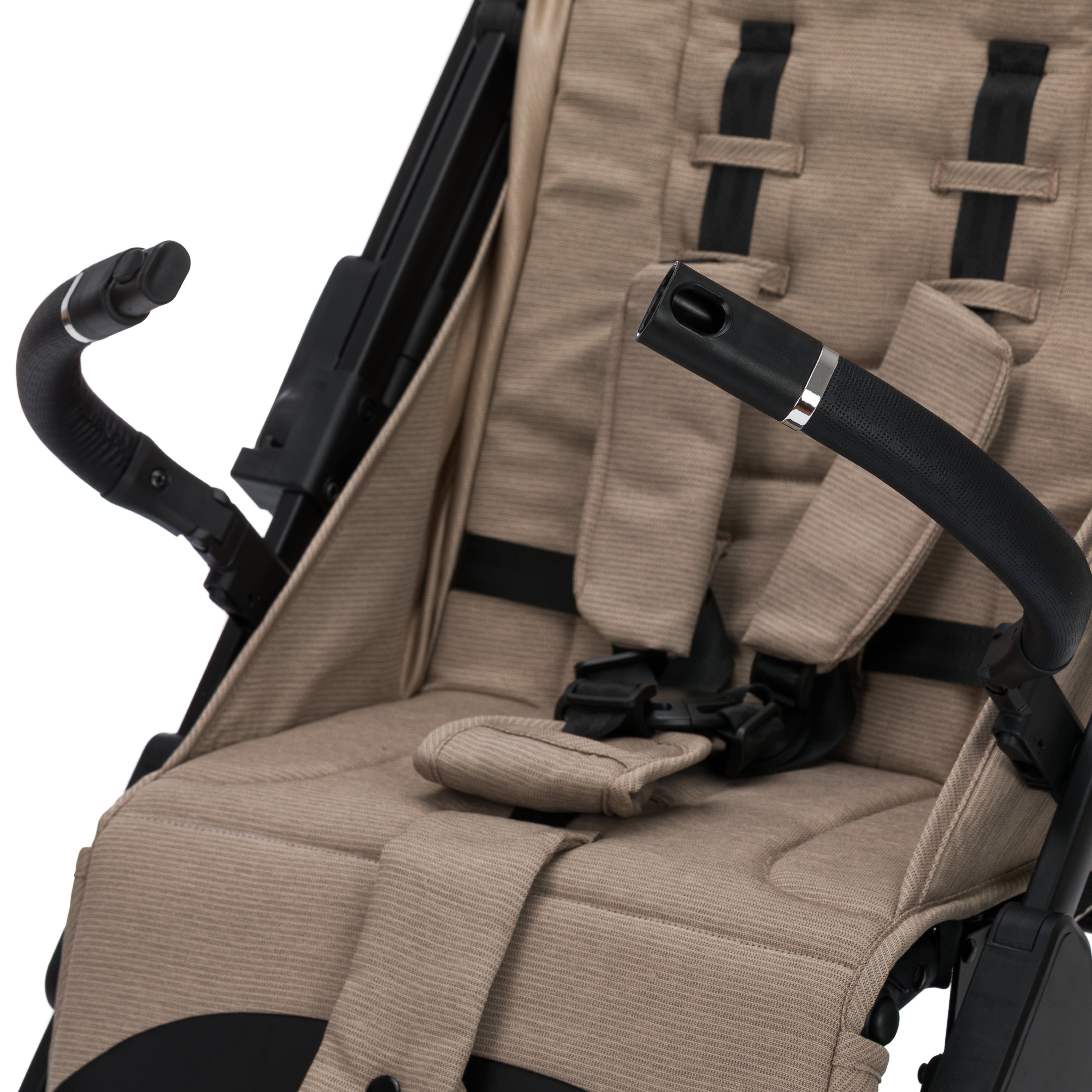Buggy Axis mit Schwenkschieber