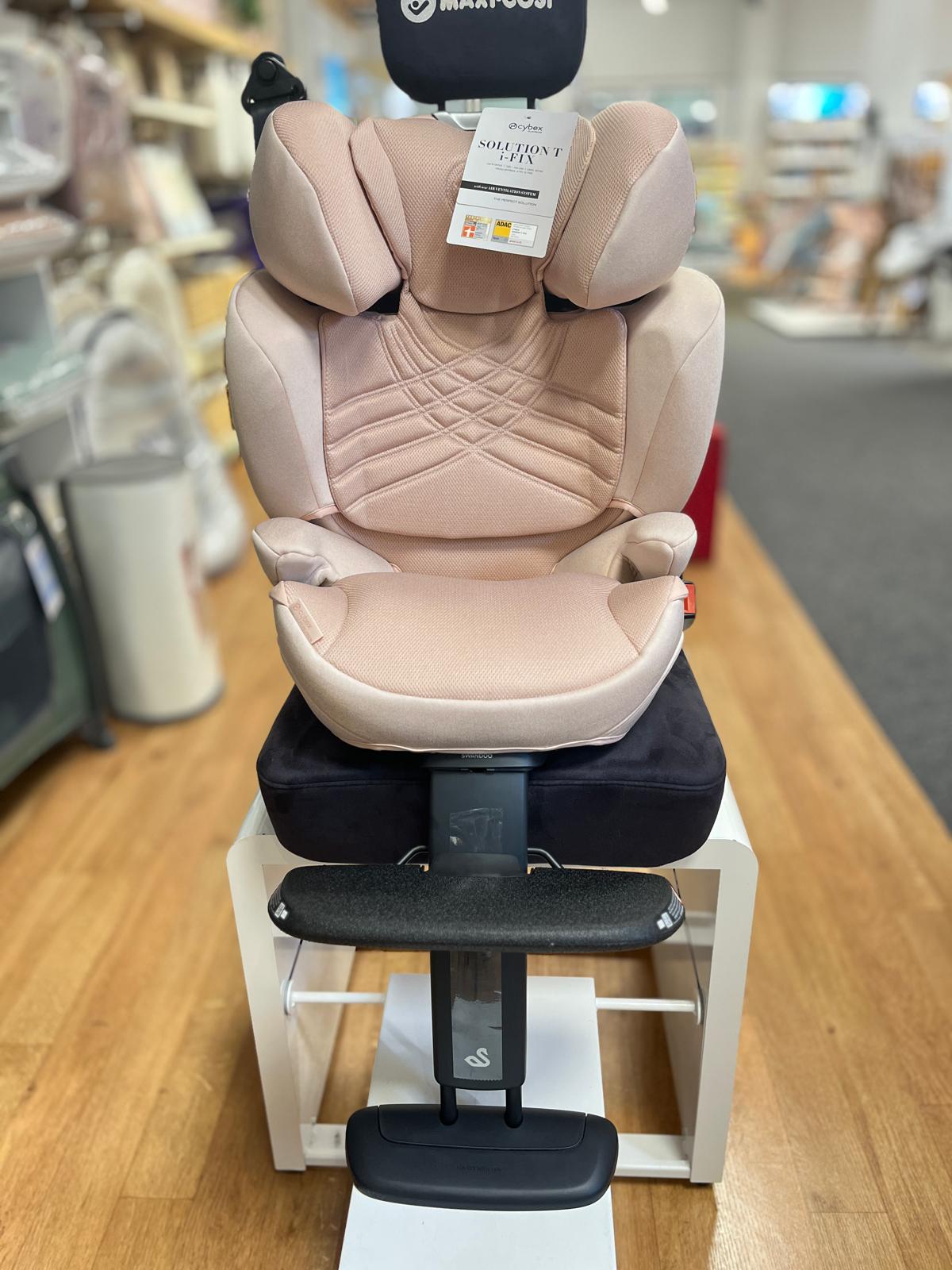 Swandoo Fußstütze mit Cybex Solution T