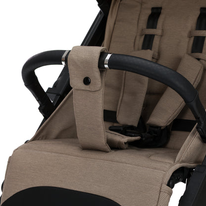 Buggy Axis mit Schwenkschieber